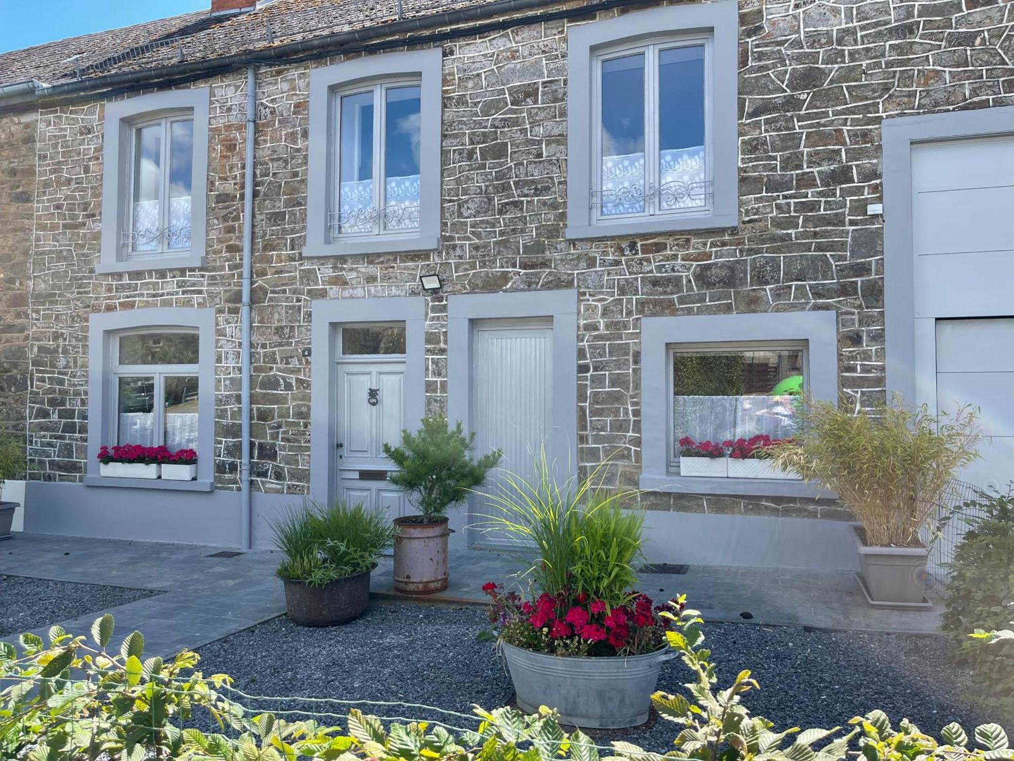 Les Pimprenelles Villa Beauraing Exterior photo